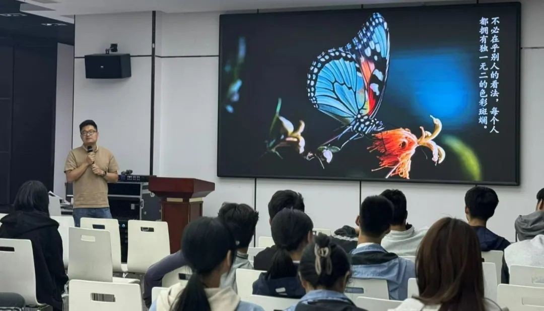 上实剑桥动态｜化学讲座：颜色...