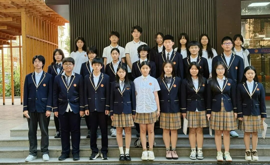 上实剑桥动态 | 学生会换届大会...